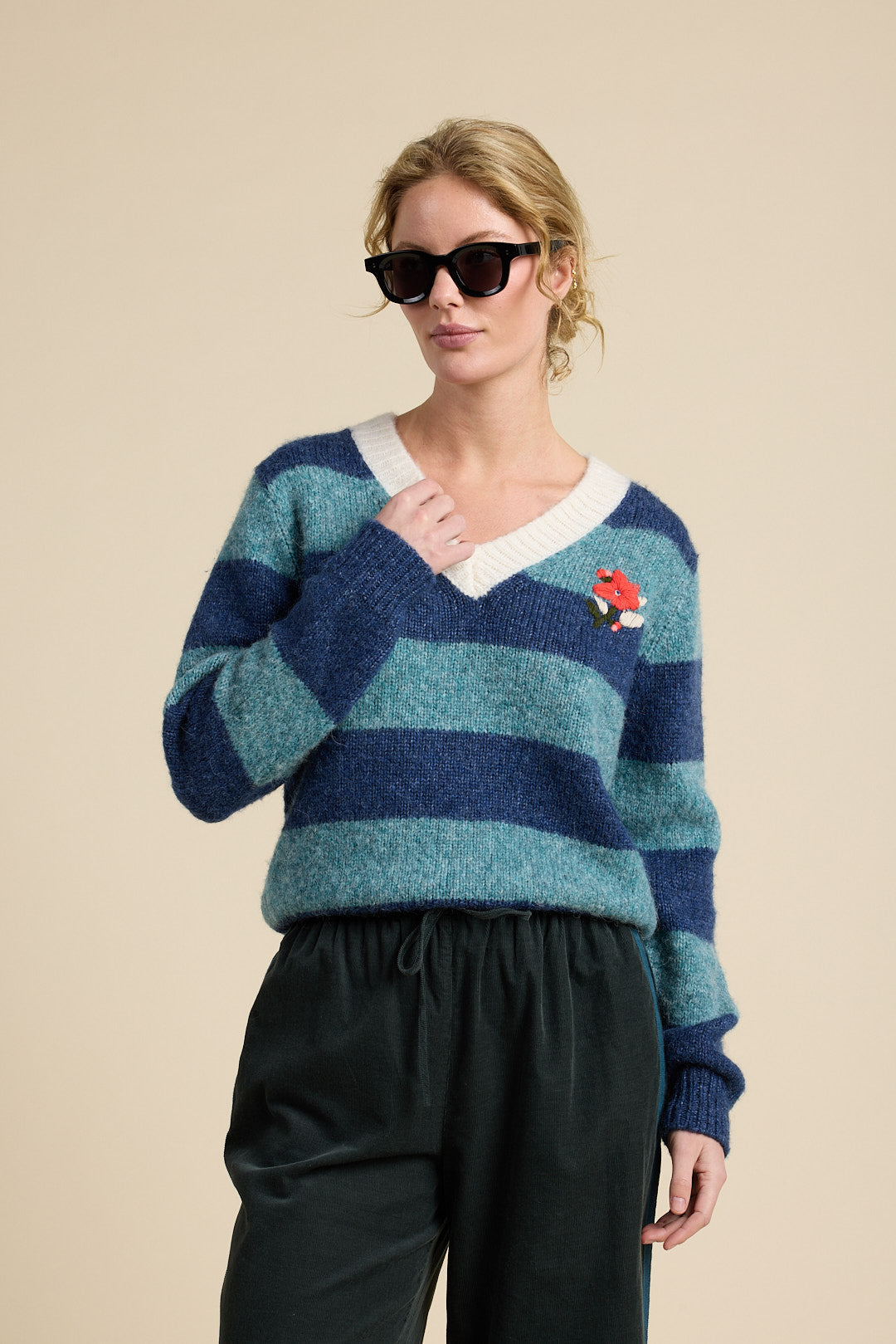 Chalet V-Neck Sweater Indigo Stripe