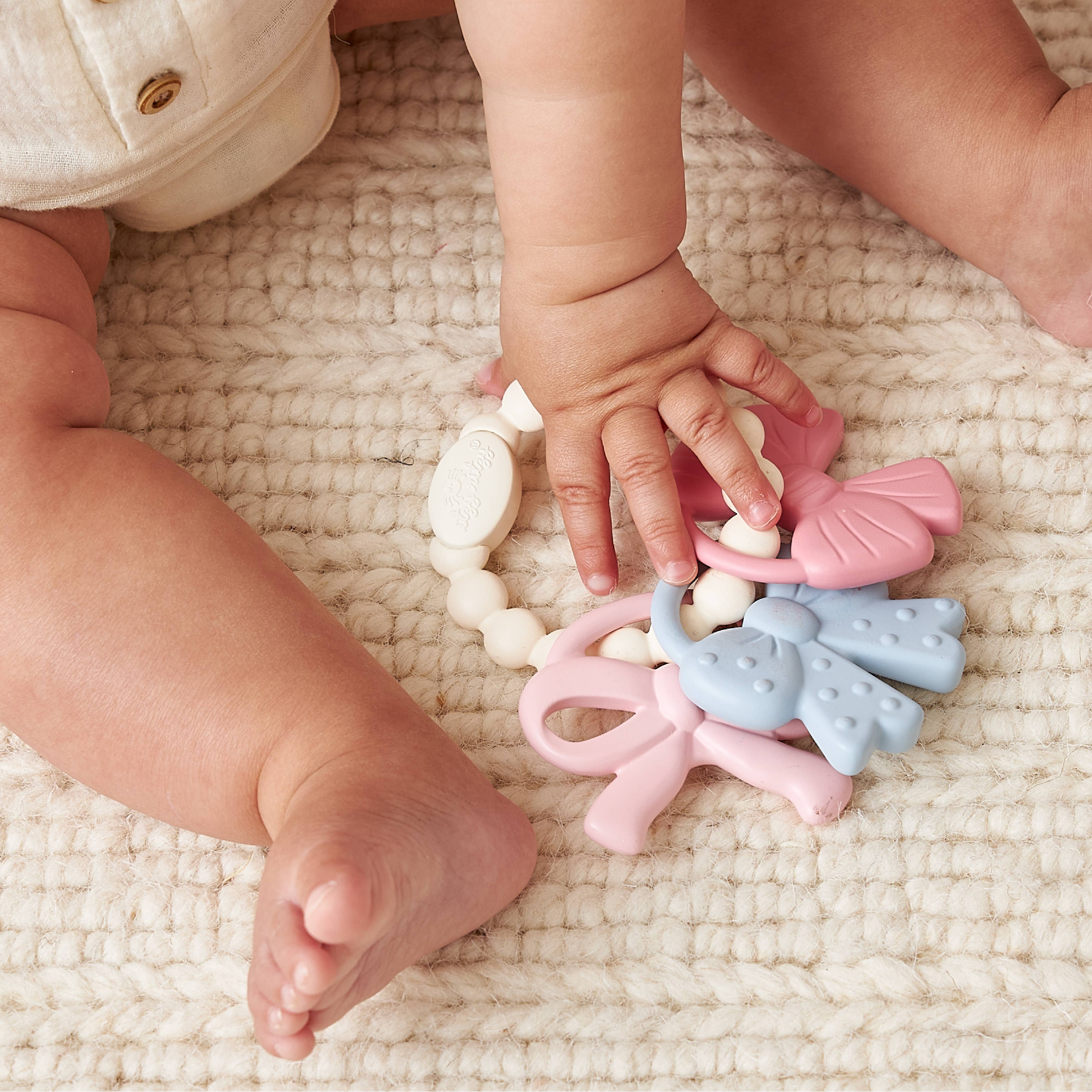 Itzy Trio Teethers