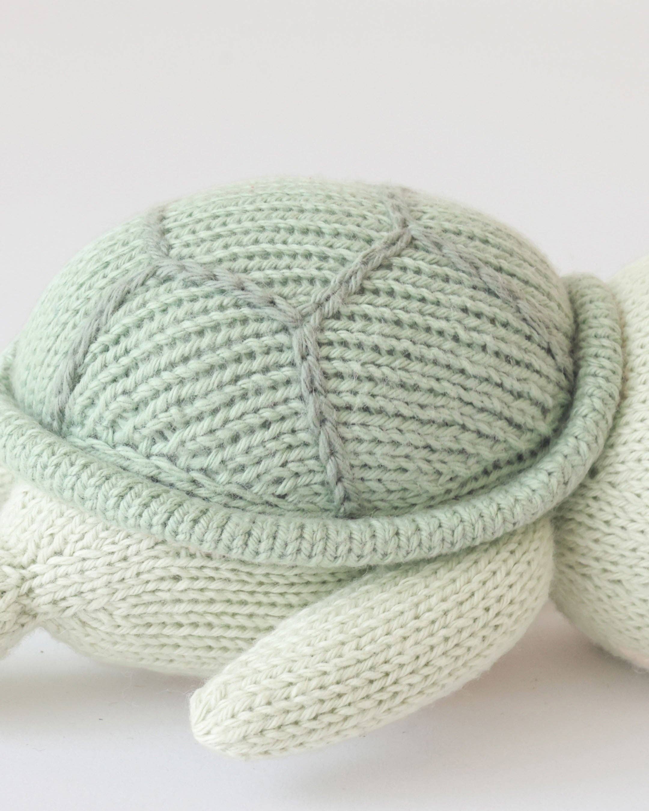 Cuddle + Kind Baby Sea Turtle (kelp green)