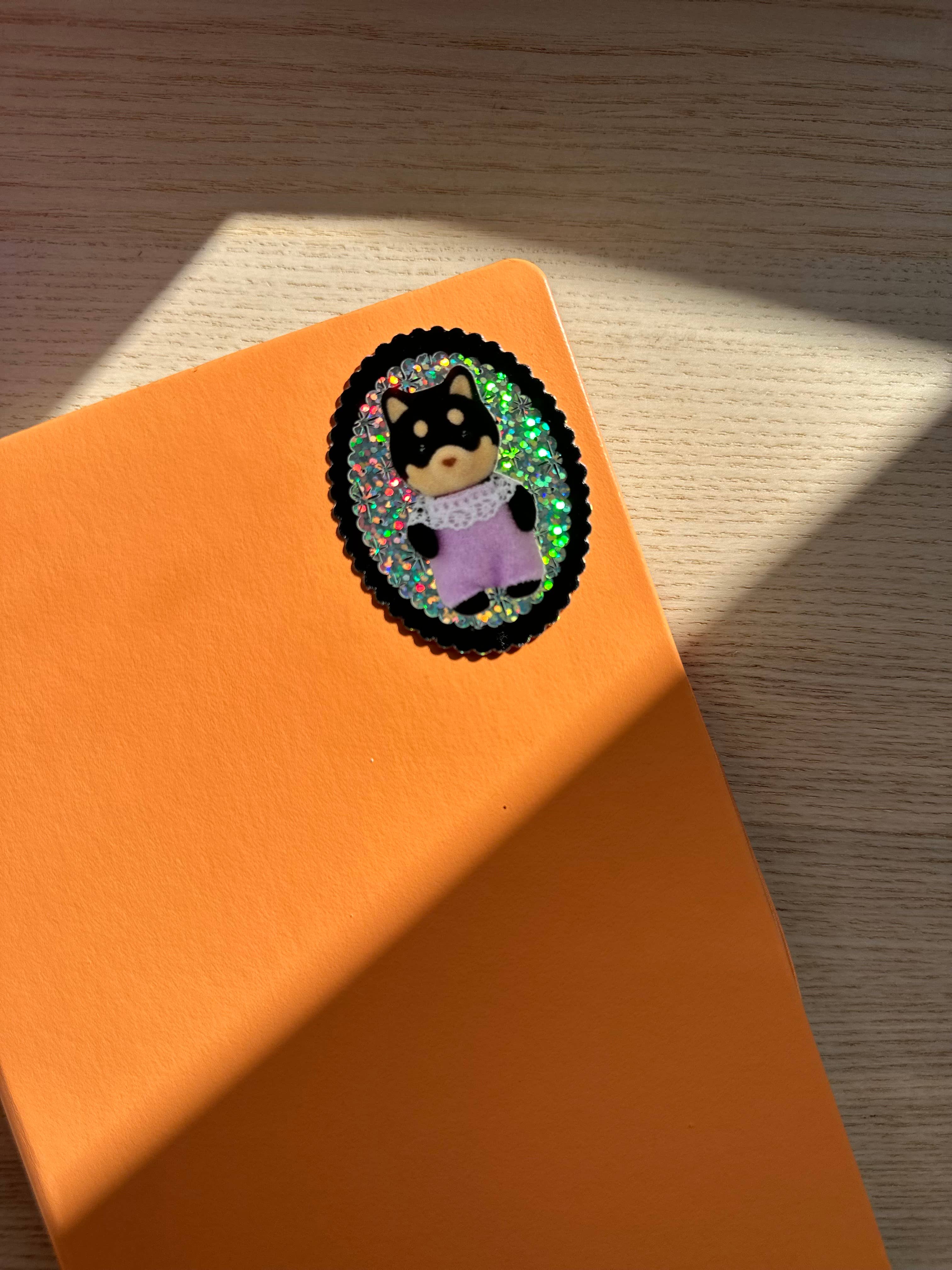 Shiba Inu Glitter Vinyl Sticker 