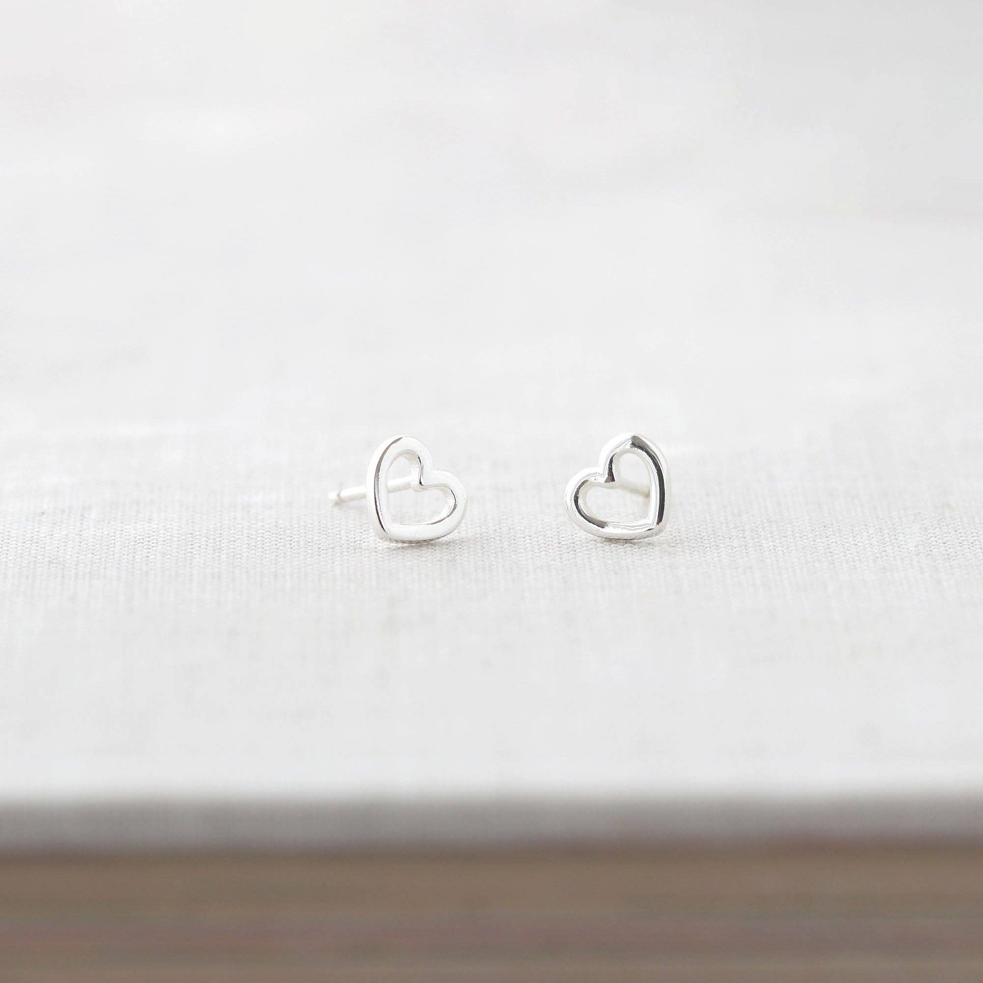 Heart Outline Stud Earrings